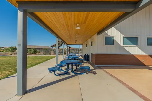 Warner Meadows in Gilbert, Arizona